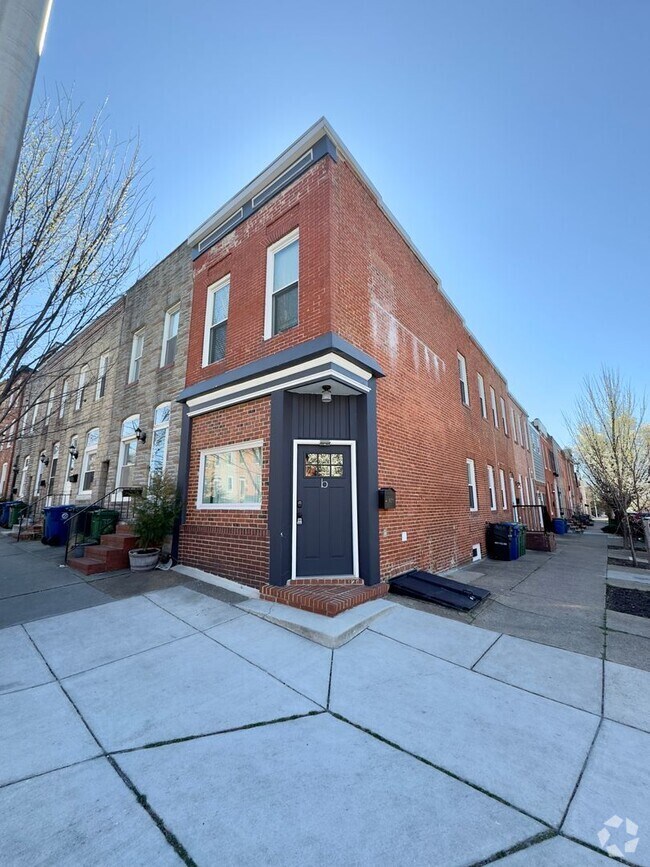 Building Photo - 3001 Hudson St