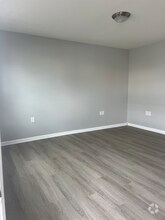 Building Photo - 16 Duiguid Dr