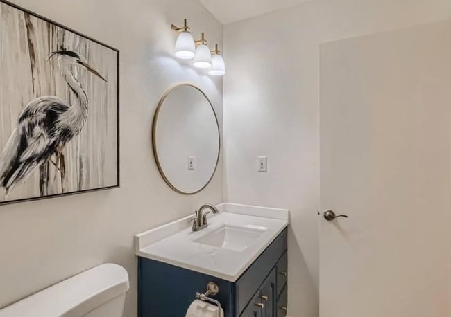 Building Photo - AMAZING 4/2 (Power Inn/Florin) Home!  Plea...