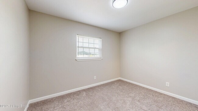 Foto del edificio - 106 Middletown Square
