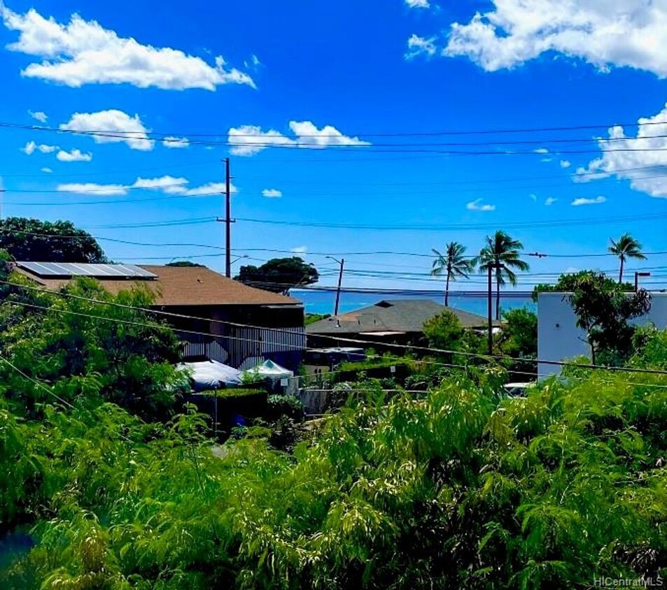 Primary Photo - Kahe Kai 2 Bedroom 1 bath