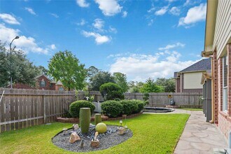 Building Photo - 707 Lytton Springs Way