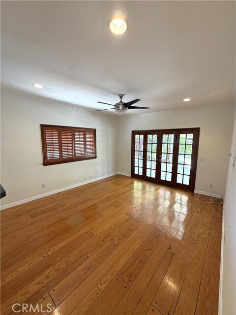 Foto del edificio - 12459 McLennan Ave.