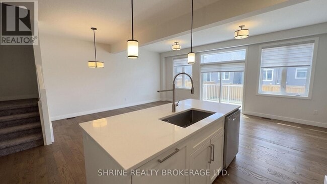 Building Photo - 3025 Doyle Dr.