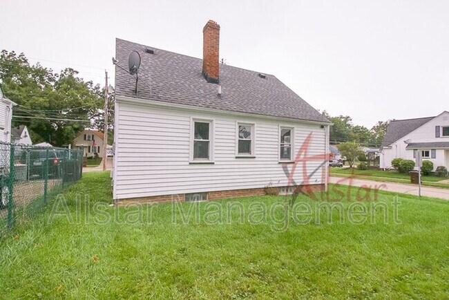 Building Photo - 6471 Westminster Dr