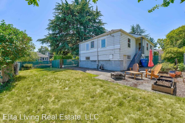 Building Photo - 3 br, 1 bath House - 9606 40th Ave. S.