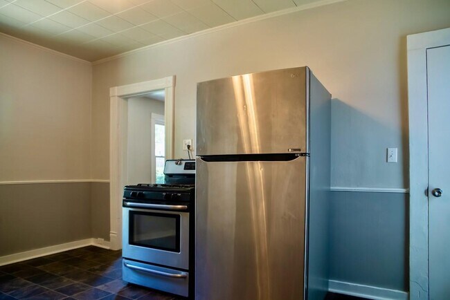Foto del edificio - 51 Colfax St NE