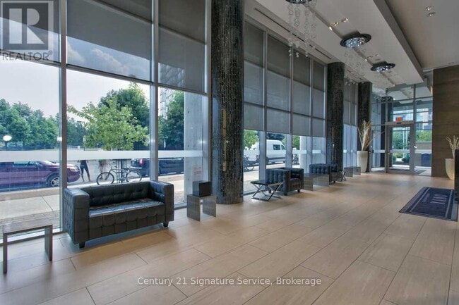 Building Photo - 223 Webb Dr