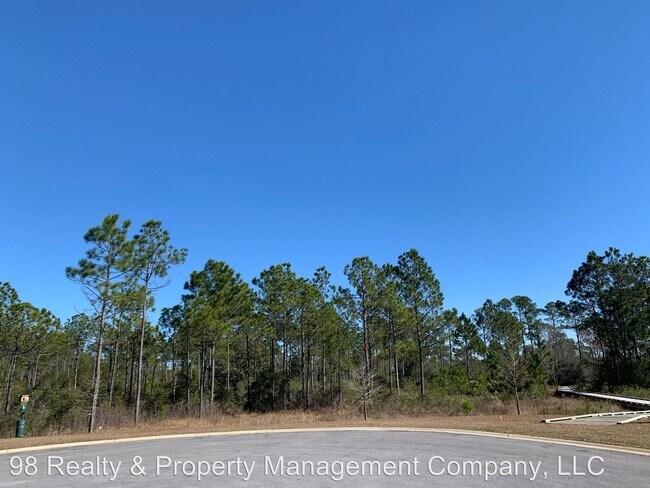 Building Photo - 3 br, 2.5 bath House - 146 Crossing Lane C
