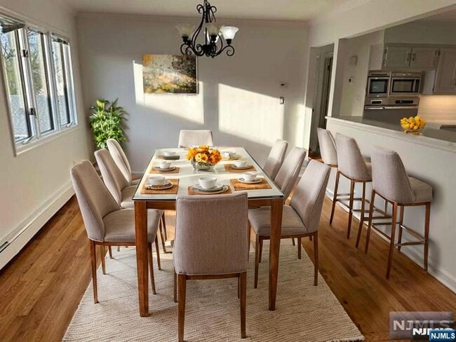 Building Photo - 41 Kipp Ave