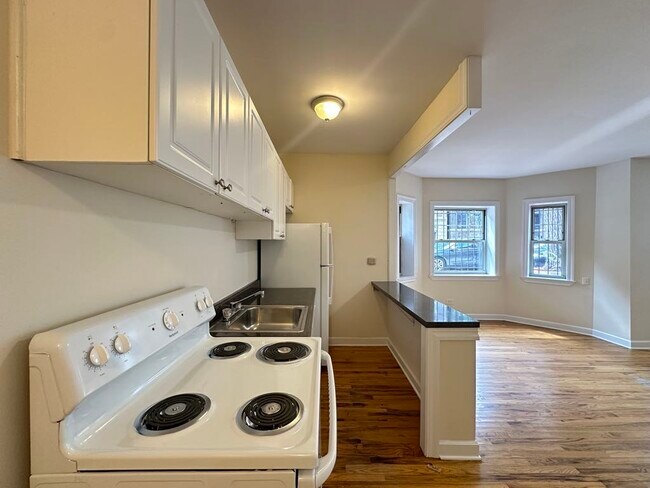 Foto del edificio - 516 W Aldine Ave