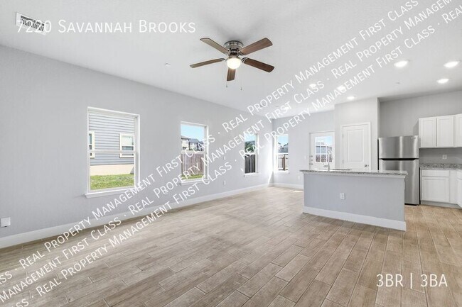 Foto del edificio - 7220 Savannah Brooks