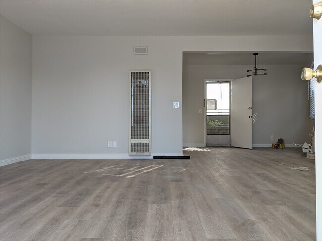 Building Photo - 4515 Castle Ln