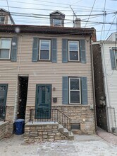 Building Photo - 118-120 S 25th St