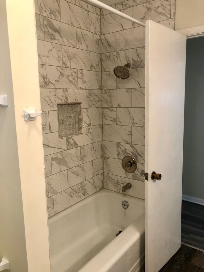 Foto del edificio - Burns Holdings, LLC - 3613 - 3617 (KC*)