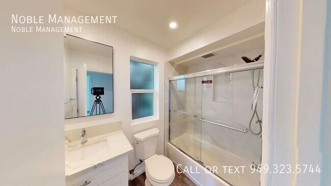 Foto del edificio - 3629 1/2 Marmion Way-