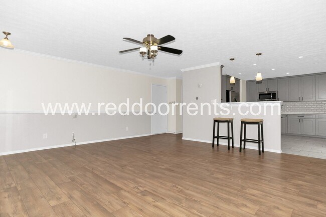 Foto del edificio - Charm and Convenience: Your Ideal 3-Bedroo...