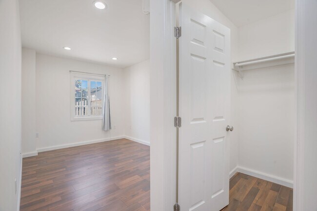 Foto del edificio - Acala Ave