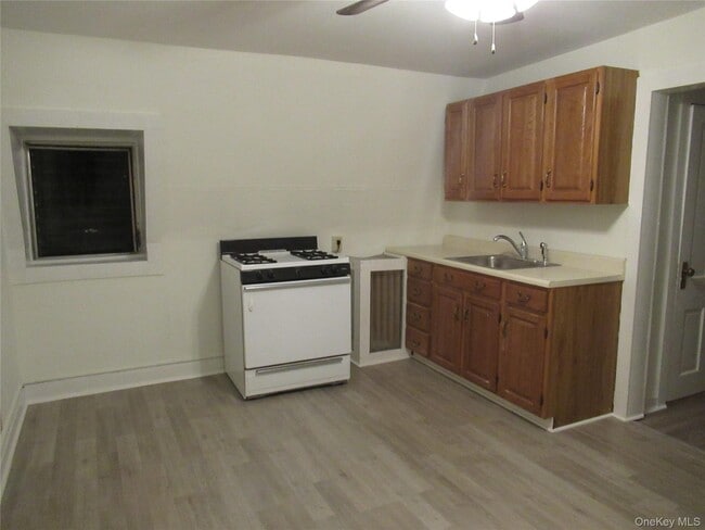 Foto del edificio - 26 Oakland Ave