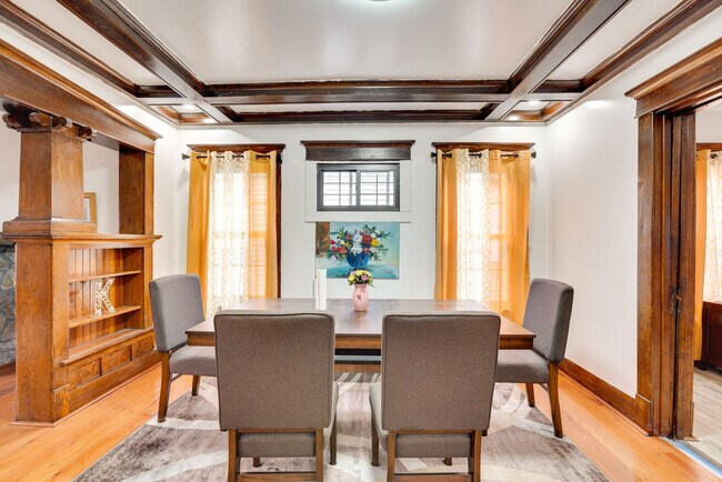 Foto del edificio - 184 Butler Ave