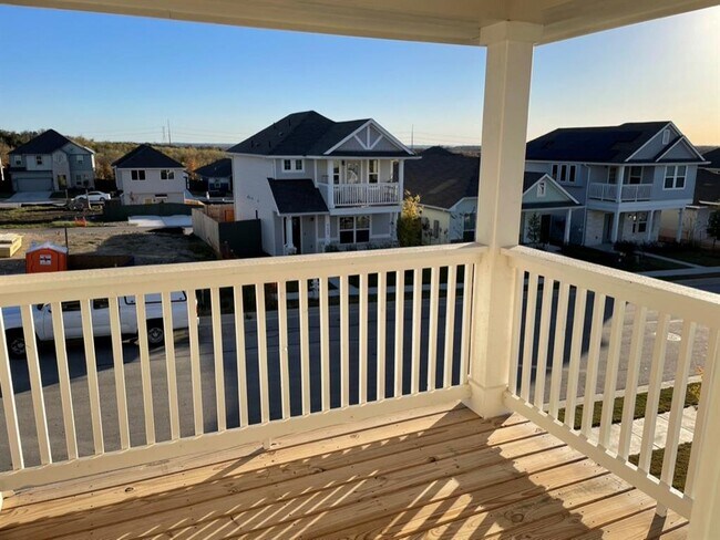 Building Photo - 9610 Morning Iris Dr