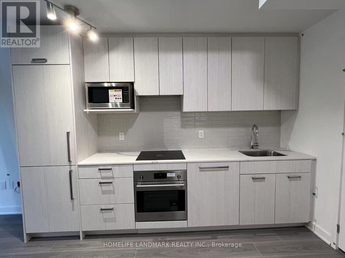 Primary Photo - 65-UNIT165 Curlew Dr