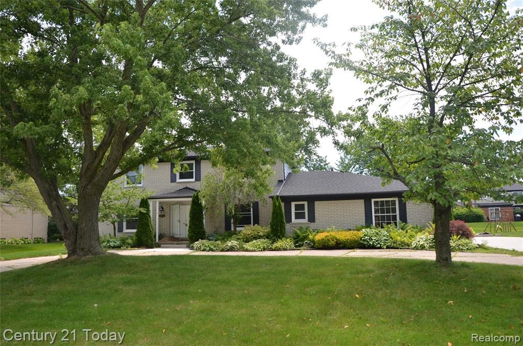 Primary Photo - 4833 Faircourt Dr