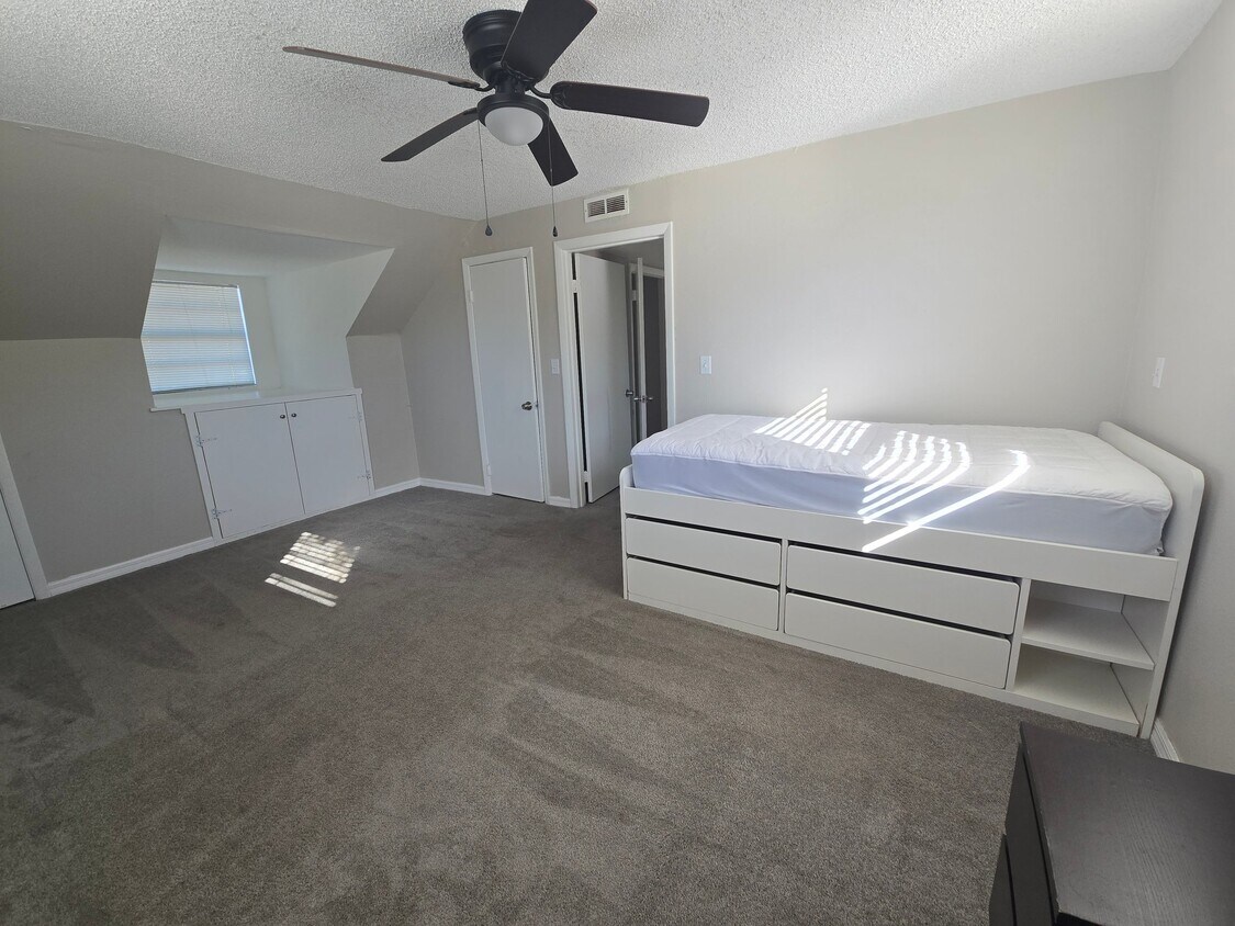 Foto del edificio - 3796 N 139th Ave