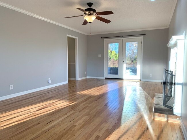 Foto del edificio - 1233 Cobblestone Ln