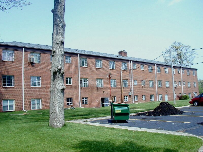 Primary Photo - 1109 E 9th St