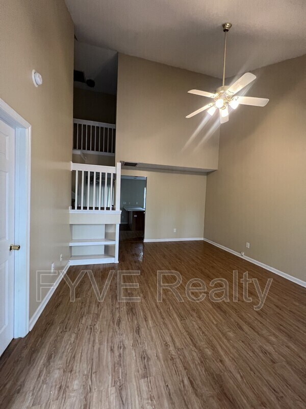 Foto del edificio - 903 Pine Bluff Dr