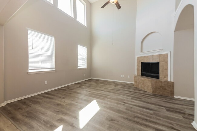 Foto del edificio - 1820 Plymouth Dr