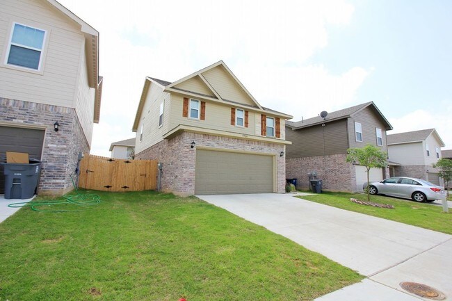 Building Photo - 9926 Ironhorse Drive