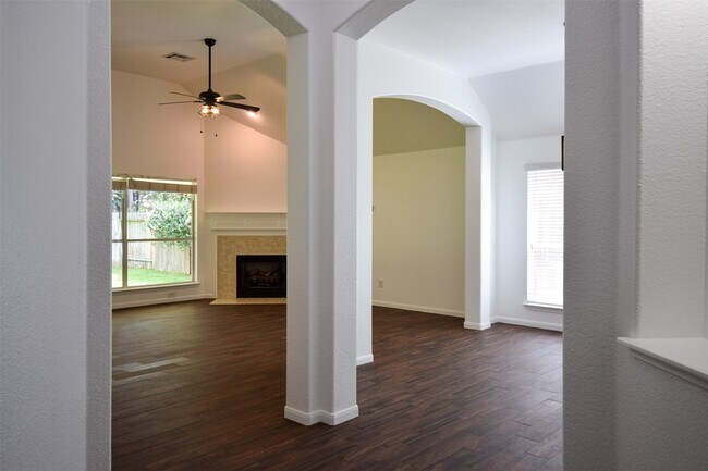 Foto del edificio - 34 S Rambling Ridge Pl