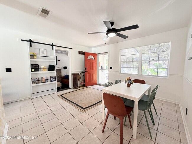 Building Photo - 7431 Arble Dr
