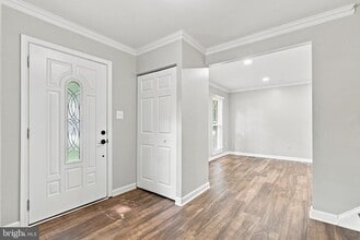 Building Photo - 11414 Bronzedale Dr