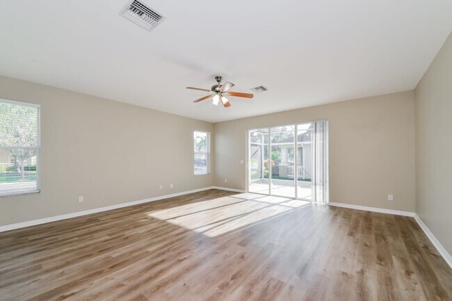 Building Photo - 1802 Raven Glen Dr