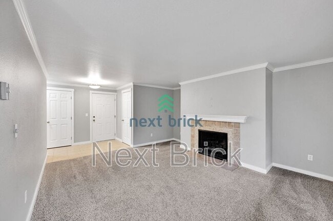 Building Photo - 10015 NE 120th Ln