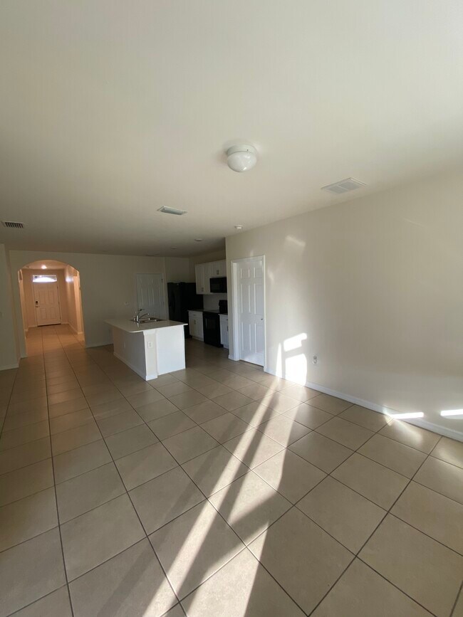 Foto del edificio - 2038 NW 5th Terrace