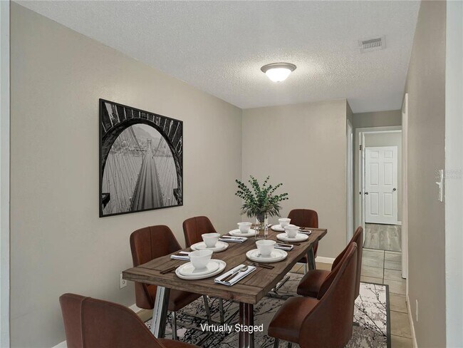 Foto del edificio - 2410 W Cypress St