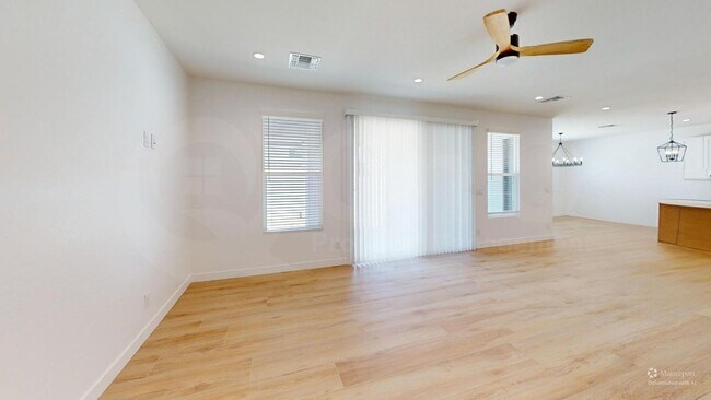 Foto del edificio - 4846 E Downing Cir