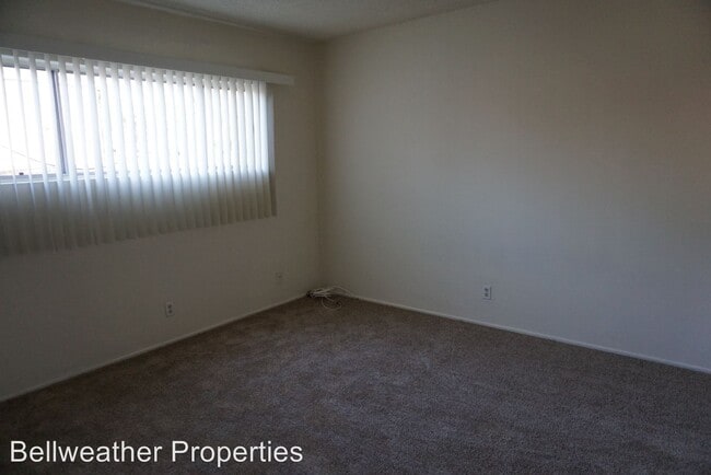 Building Photo - 1745 Redondo Ave