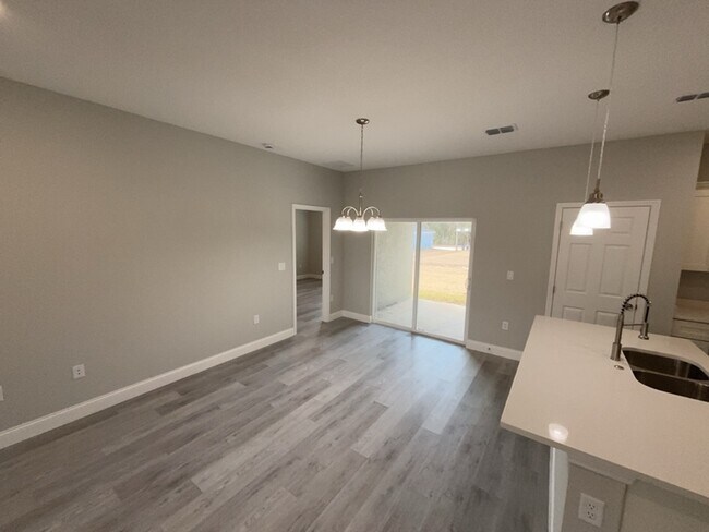 Foto del edificio - 8512 N Merrimac Way