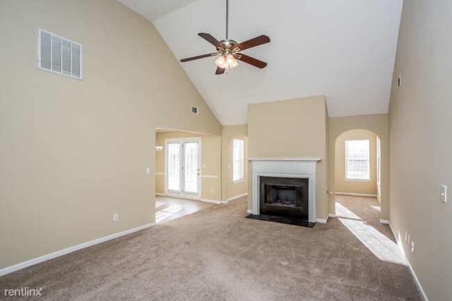 Building Photo - 5020 Towne Park Dr