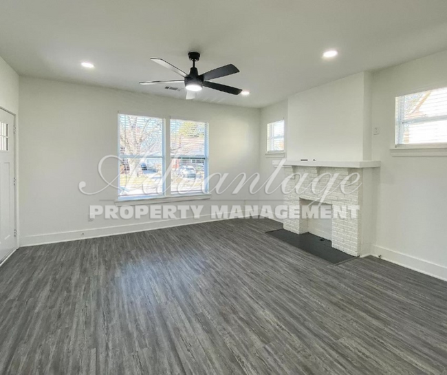 Building Photo - Newly Rehabbed Home In Vollintine-Evergree...