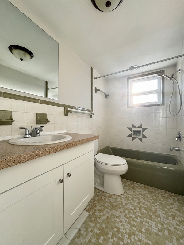 Foto del edificio - 105 S Spring Blvd