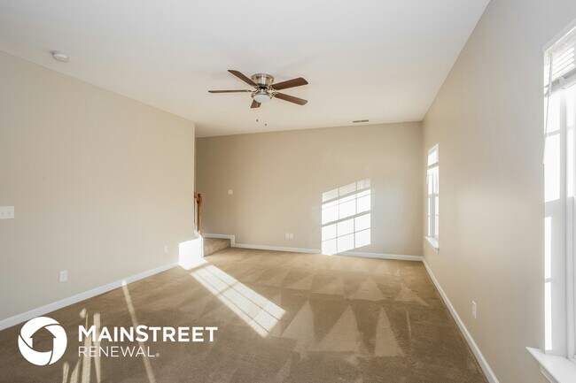 Foto del edificio - 5247 Ellie Court