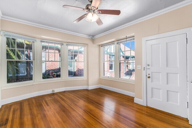 Foto del edificio - 1801 Alameda Ave