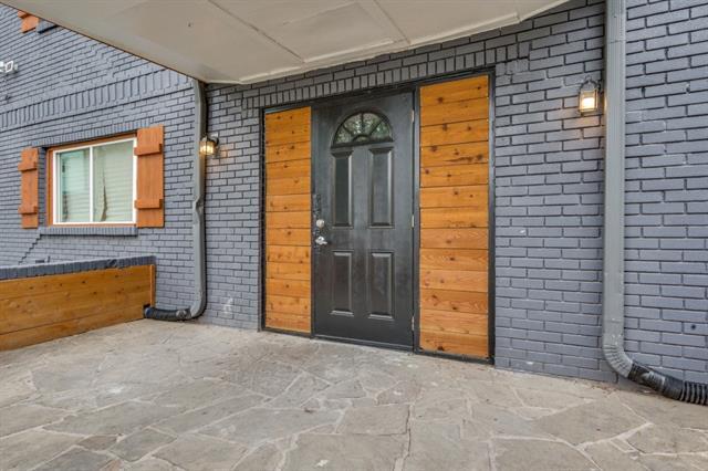 Foto del edificio - 4407 San Jacinto St