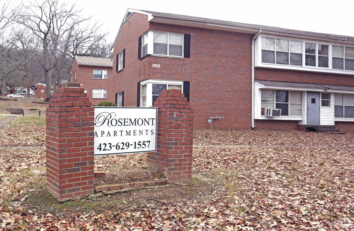 Primary Photo - Rosemont Apartments